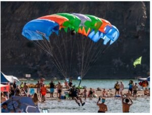 Punta negra será testigo  de un evento único de paracaidismo en Argentina.