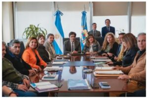 Conciliación obligatoria:Tercera reunión clave entre el Gobierno y docentes.