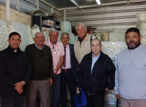 BANCO CREDICOOP Y COMISIÓN DE ASOCIADOS, DONAN A TRAVES DE  CARITAS  SAN JUAN, ELEMENTOS PARA DAMNIFICADOS DE JACHAL.