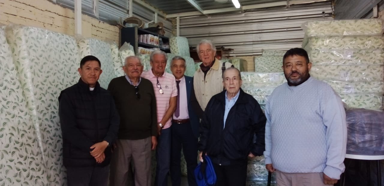 BANCO CREDICOOP Y COMISIÓN DE ASOCIADOS, DONAN A TRAVES DE  CARITAS  SAN JUAN, ELEMENTOS PARA DAMNIFICADOS DE JACHAL.