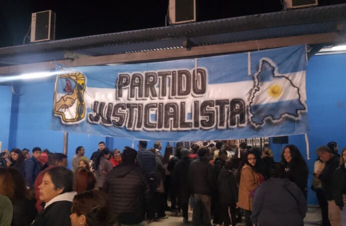 En un acto multitudinario, todo el PJ se unió por la condena de CFK