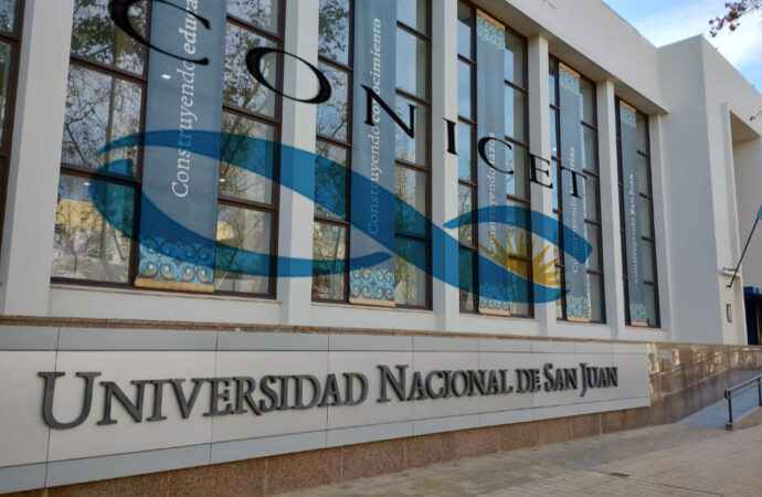 La UNSJ convocó a movilizarse contra el veto presidencial: cuándo y desde dónde