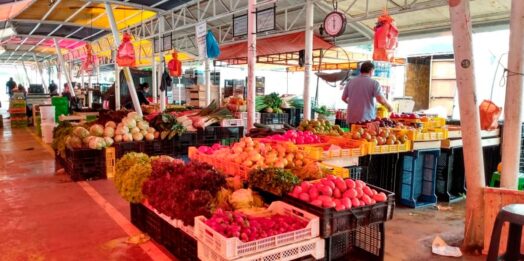 Aumento 80 por ciento los precios de verduras y frutas.