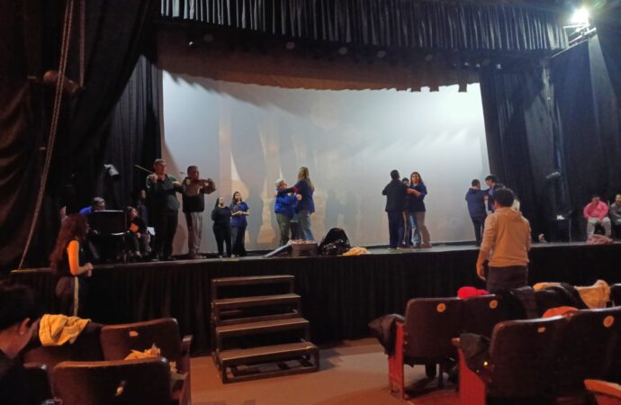 La Escuela APADIM presenta su obra teatral “Un viaje musical” en el Teatro Municipal de la Capital Sanjuanina.