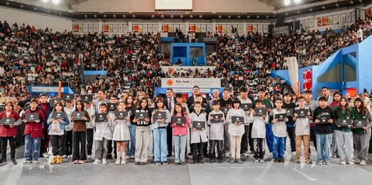 San Juan avanza con la entrega de notebooks a estudiantes: una herramienta para reducir la brecha digital